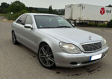 Mercedes-Benz S 320