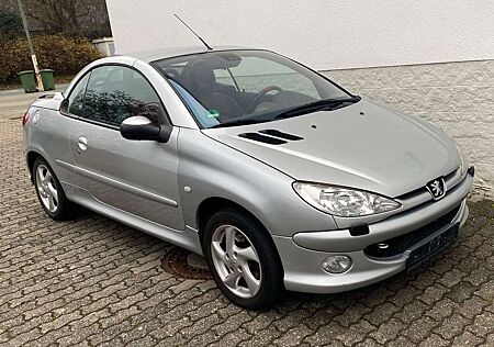 Peugeot 206 Cabriolet CC Platinum Leder Klima Alu