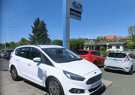 Ford S-Max Titanium 190PS 4x4 Automatik/LED/Cam
