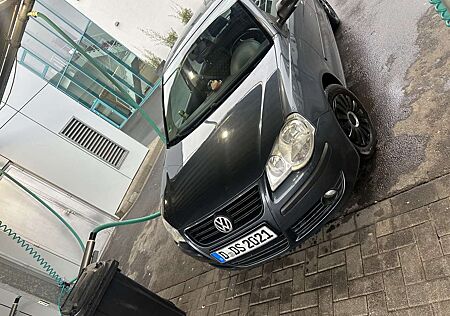 VW Polo Volkswagen United