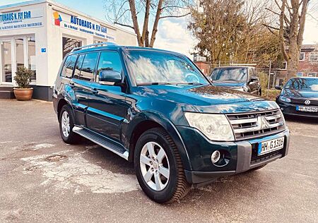 Mitsubishi Pajero 3.2 DI-D Intense*Leder*AHK*Automatik*
