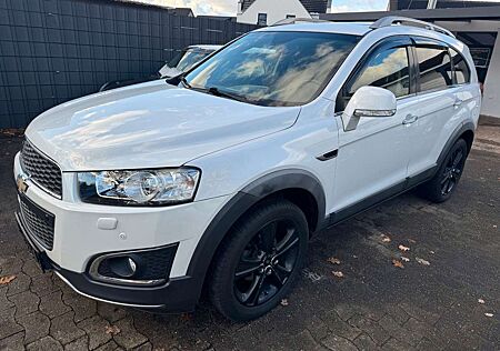 Chevrolet Captiva 2.2 D LTZ 4WD,Leder,Kamera,7Sitzer,4xSHZ,SD,AHK