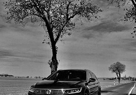 VW Passat Variant Volkswagen Highline 3 x R Line BMT/Start-Stopp