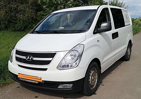 Hyundai H-1
