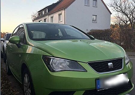 Seat Ibiza 1.4 16V Style Salsa