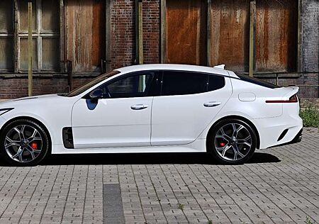 Kia Stinger 3.3 T-GDI AWD OPF GT