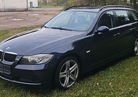 BMW 318 i touring