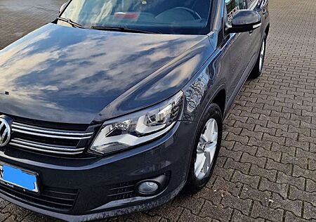 VW Tiguan Volkswagen 2.0 TDI DPF 4Motion BlueMotion Technology Trend &