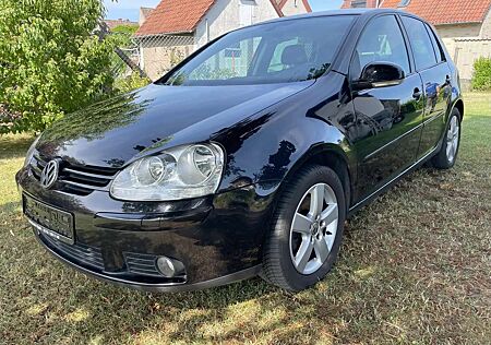 VW Golf Volkswagen Trendline