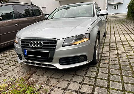 Audi A4 B8 Avant 1.8 TFSI (8K5)