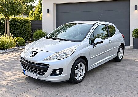 Peugeot 207 1.4 73 PS | TÜV 04/27 | Zahnriemen, Bremsen neu