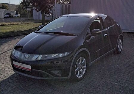 Honda Civic 1.4i-DSi Sport