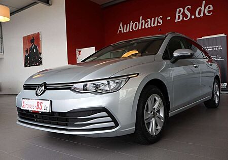 VW Golf Volkswagen VIII Var. 2.0 TDI DSG,KameraNaviLED,AHK,1Hd