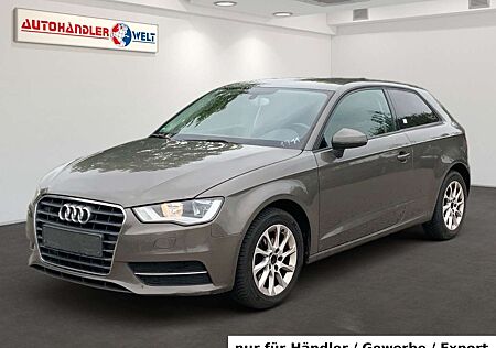 Audi A3 1.6 TDI AAC Navi SHZ PDC Tempo