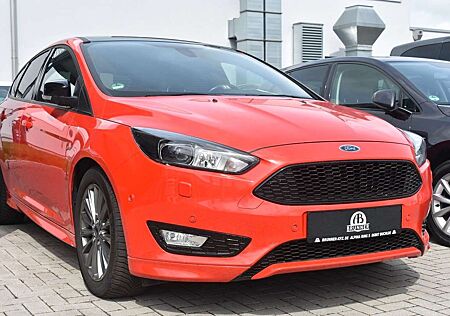 Ford Focus Lim. ST-Line