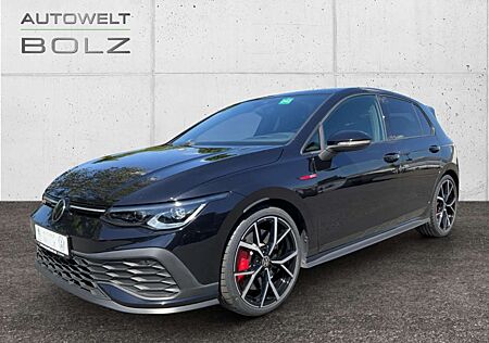 VW Golf Volkswagen VIII Clubsport 2.0 TSI HUD Panodach Harman Kardon