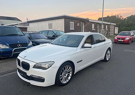 BMW 730d 730 ,M-Paket ab Werk,LederBeige Voll Voll