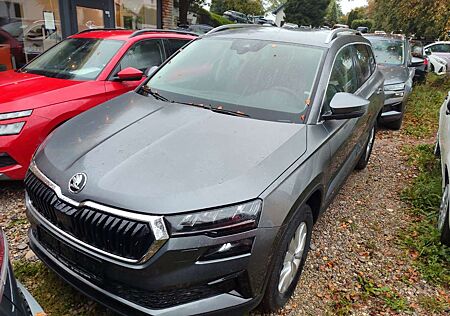 Skoda Karoq Selection 1,5 TSI NAVI LED LADEBODEN