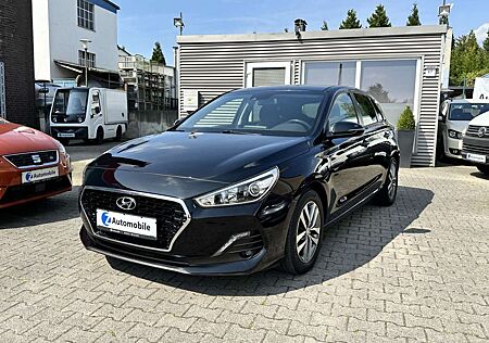 Hyundai i30 1.4 YES! Autom.Navi Rückfahrkam.