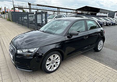 Audi A1 Sportback 1.2 TSI attraction Klima/ LM-Felgen