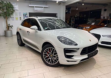 Porsche Macan GTS 3.0 Leder Alcantara Navi Pano Bi-Xenon Rückf.