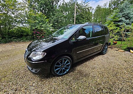 VW Touran Volkswagen 2.0 TDI Highline