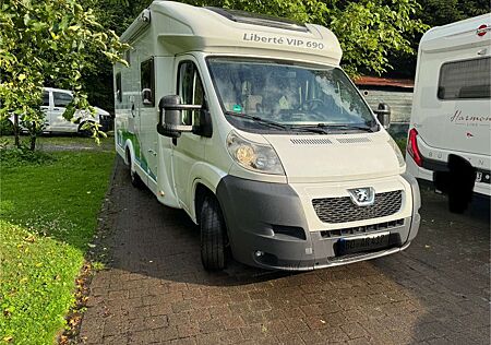 Peugeot Camper Liberte VIP690