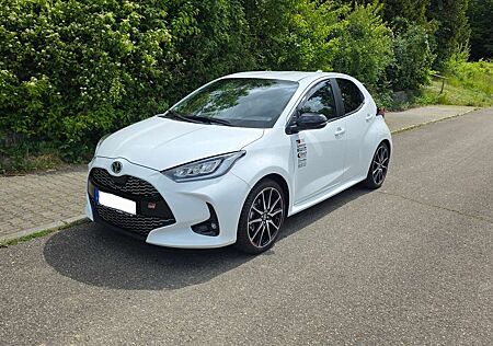 Toyota Yaris Hybrid 1.5 VVT-i GR SPORT