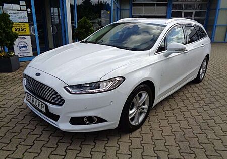 Ford Mondeo Titanium LED/Kamera/Winterpak/Teilleder