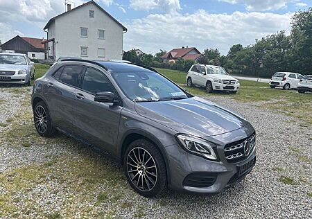 Mercedes-Benz GLA 220 ++AMG++++Pano,Allrad,LED,Navi,AHK++