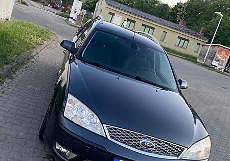 Ford Mondeo 2.0 Turnier TDCi DPF Futura X