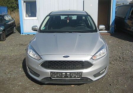 Ford Focus Turnier 1.0 EcoBoost Start-Stopp-System