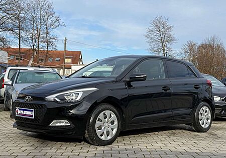 Hyundai i20 1.4 YES! Gold/KLIMA/PDC/MLTF/KAM