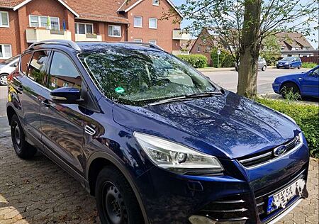 Ford Kuga 1.6 EcoBoost 2x4 Titanium