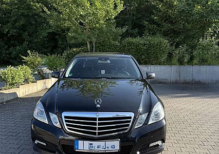 Mercedes-Benz E 250 CDI DPF BlueEFFICIENCY Automatik Avantgarde