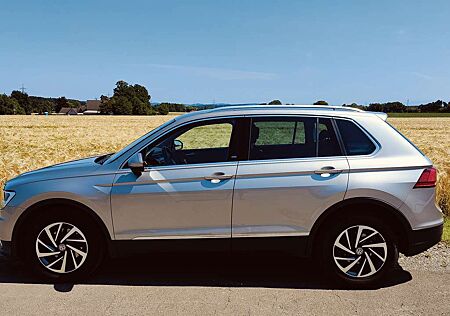VW Tiguan Volkswagen 1.4 TSI (BlueMotion Technology) Sound