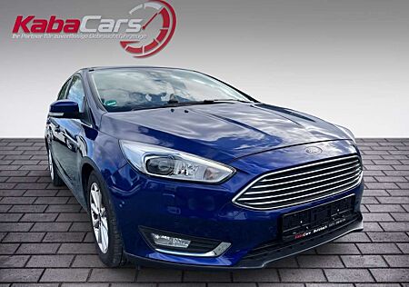 Ford Focus Lim. Titanium Automatik Navi Bi-Xenon