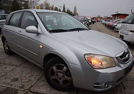 Kia Cerato 1.6 EX Kombi