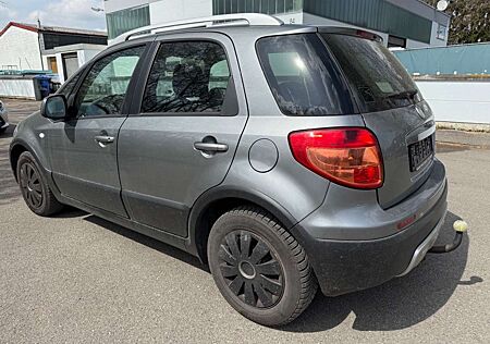 Fiat Sedici 1.6 16V Emotion Automatik LPG HU 10.2025