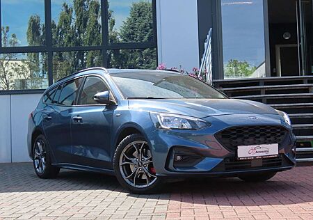 Ford Focus ST-Line X Tur. Autom. Ambiente Winterpaket
