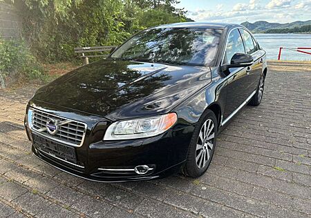 Volvo S80 D5 Momentum, 1.Hand, Leder, Sitzheizung,Scheckheft