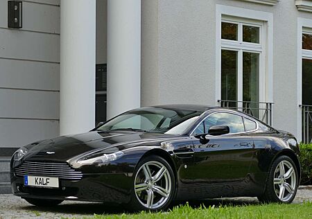 Aston Martin Vantage V8 Vantage 4,7L Sportshift Berwick Bronze/Neuer Service bei Aston Martin/Sonderleder/19"Sportpack/Premium Sound/Memory