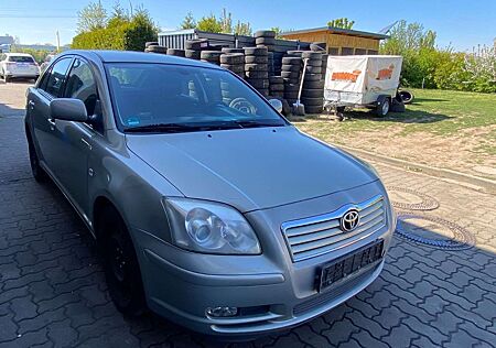 Toyota Avensis 2.0 Executive Liftback/Automatik/Klima/