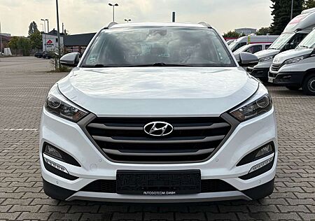 Hyundai Tucson 1.6 Turbo Advantage *AHK*KAMERA*NAVI*SPUR