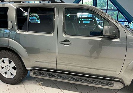 Nissan Pathfinder 2.5 dCi Aut. SE