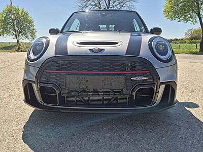 MINI John Cooper Works Cabrio JCW Trim mit BMW Service Inclusive bis 05/28