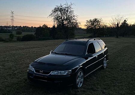 Opel Vectra 1.8 Caravan Sport