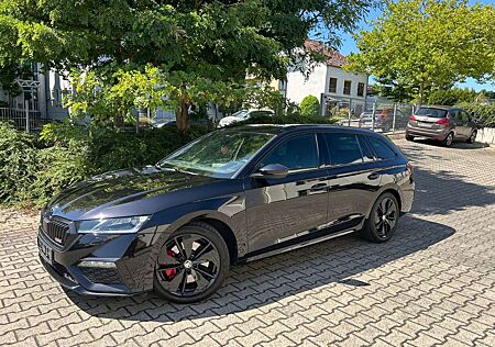 Skoda Octavia Combi 2.0 TSI RS First Edition DSG