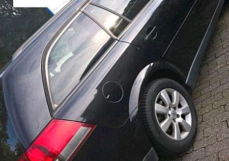 Opel Vectra Caravan 2.2 Caravan Automatik Edition