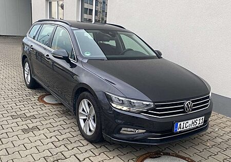 VW Passat Variant Volkswagen Business 4Motion